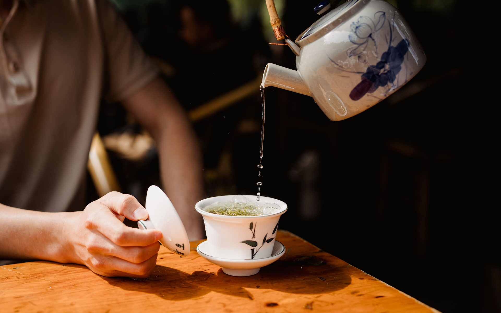 Sipping as a social art