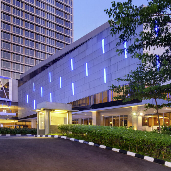 Grand Mercure Solo Baru